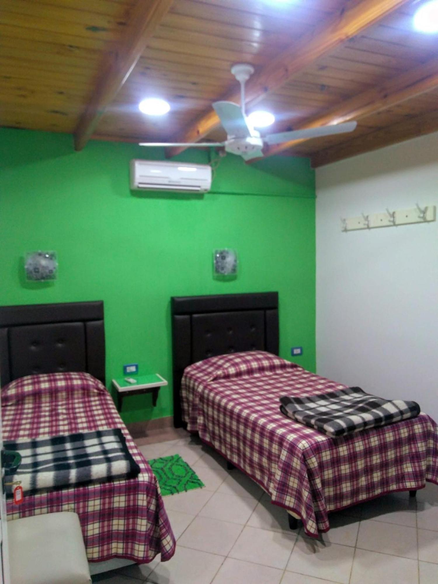 Hotel Alejandro Charata 外观 照片